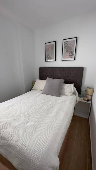 La Línea de la Concepción Rockside Residentes Suites La Linea מראה חיצוני תמונה