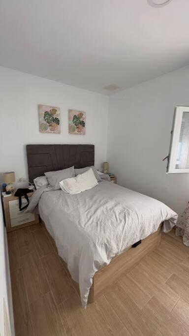 La Línea de la Concepción Rockside Residentes Suites La Linea מראה חיצוני תמונה